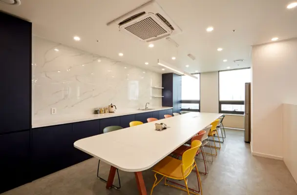 일산인테리어업체 깔끔한 디자인으로 마감까지 완벽한 산업회사 오피스 현장